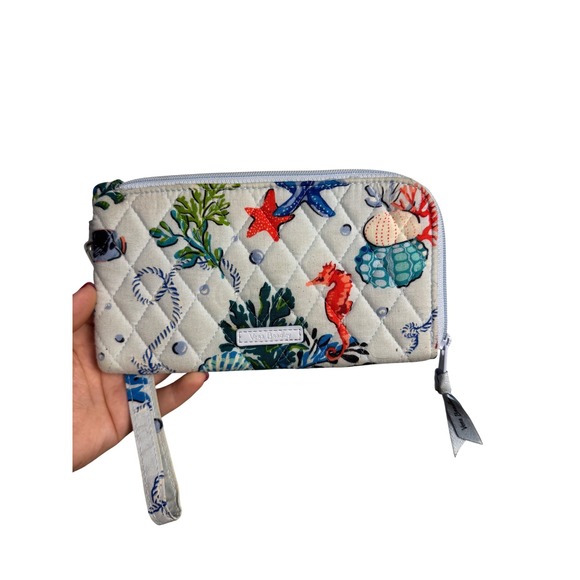 Vera Bradley Anchors Aweigh Tech Wristlet - Picture 1 of 6